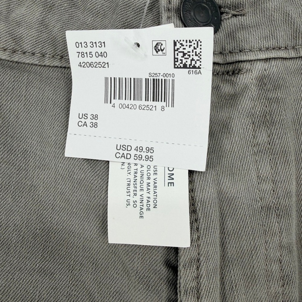American Eagle AirFlex+ Gray Distressed Jean Shorts 38 NWT - Picture 11 of 13